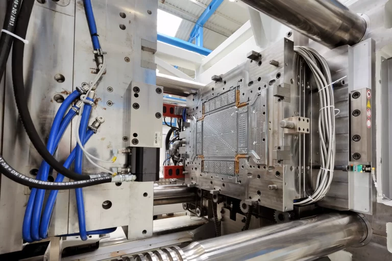 25.custom plastic injection mold